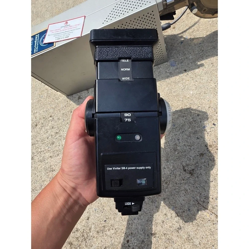 Vivitar 285HV Zoom Thyristor Professional Camera Flash Vari-Power Tilt Head